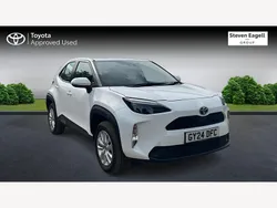 White Used 2024 Toyota Yaris Hybrid Hatchback | £21,346 (A bit pricey)