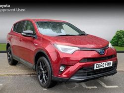 Tokyo red Used 2018 Toyota RAV4 Hybrid SUV | £14,490 (Good price)