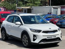 White Used 2019 Kia Stonic 2 SUV | £6,995 (Super price)