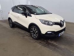 White Used 2016 Renault Captur Dynamique SUV | £6,599 (Fair price)
