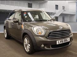 Grey Used 2011 Mini Cooper D Countryman SUV | £6,495 (Fair price)