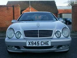 Mercedes CLK230