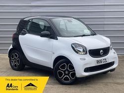 White Used 2016 Smart ForTwo Coupé Prime Coupe | £5,849 (Fair price)