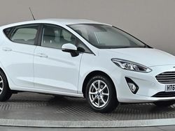White Used 2018 Ford Fiesta Zetec Hatchback | £7,798 (Fair price)