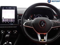 Red Used 2022 Renault Arkana R.S. SUV | £15,399 (Good price)