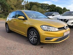 Yellow Used 2018 VW Golf VII SE Hatchback | £10,500 (A bit pricey)