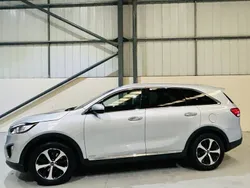 Silver Used 2015 Kia Sorento 2 SUV | £10,000