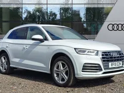 White Used 2019 Audi Q5 S-Line SUV | £21,990 (Fair price)