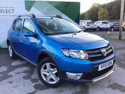 Blue Used 2015 Dacia Sandero Lauréate Hatchback | £6,300 (Fair price)