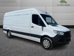 White Used 2022 Mercedes Sprinter Progressive Van | £17,495 (Good price)