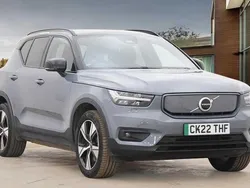 Used 2022 Volvo XC40 Plus SUV | £23,990 (Fair price)
