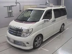 White Used 2005 Nissan Elgrand MPV | £8,999 (Good price)