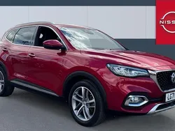 Red Used 2021 MG HS Exclusive SUV | £16,066 (Fair price)