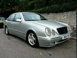 Used 2001 Mercedes E320 Avantgarde Estate | £1,650
