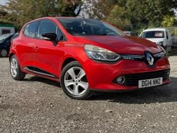 Red Used 2014 Renault Clio IV Dynamique Hatchback | £3,800 (Good price)