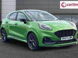 Green Used 2023 Ford Puma ST SUV | £17,990 (Good price)