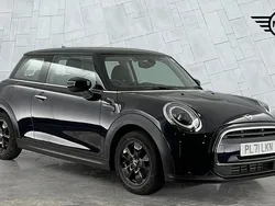 Black Used 2021 Mini Cooper Classic Hatchback | £17,249 (Fair price)