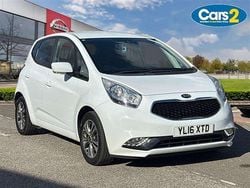 White Used 2016 Kia Venga 3 Hatchback | £6,690 (Fair price)
