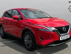 Red Used 2022 Nissan Qashqai Acenta Premium SUV | £18,944 (Fair price)