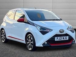 White Used 2021 Toyota Aygo Trend Hatchback | £10,850 (Fair price)