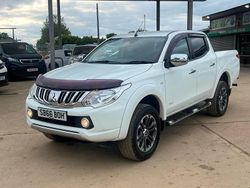 White Used 2016 Mitsubishi L200 Pickup | £8,950 (Good price)