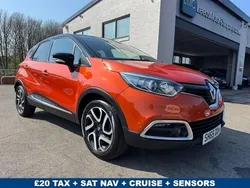 Orange Used 2015 Renault Captur Dynamique SUV | £6,695 (Fair price)