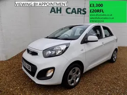 White Used 2013 Kia Picanto Air Hatchback | £3,300 (Fair price)