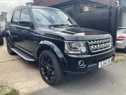 Black Used 2014 Land Rover Discovery 4 HSE SUV | £12,990 (A bit pricey)
