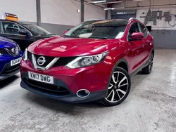 Red Used 2017 Nissan Qashqai Tekna SUV | £7,290 (Good price)