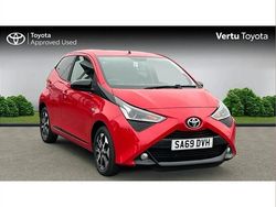 Red pop Used 2019 Toyota Aygo Trend Hatchback | £8,999 (Fair price)