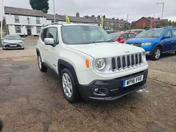 White Used 2016 Jeep Renegade Limited SUV | £8,370 (Fair price)
