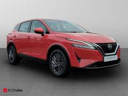 Red Used 2022 Nissan Qashqai Acenta Premium SUV | £18,990 (Fair price)