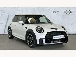 White Used 2024 Mini Cooper S Comfort Hatchback | £26,990 (A bit pricey)
