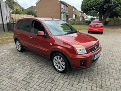 Red Used 2010 Ford Fusion Titanium Hatchback | £1,995 (Fair price)