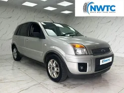 Silver Used 2007 Ford Fusion Zetec Hatchback | £1,195 (Super price)