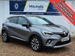 Oyster grey with black roof Used 2021 Renault Captur Version S SUV | £12,995 (Fair price)