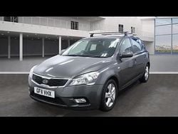 Grey Used 2011 Kia Ceed Hatchback | £3,695 (Super price)