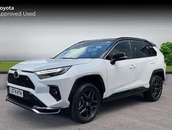 White/black New 2025 Toyota RAV4 Hybrid Sport SUV | £42,035 (Fair price)