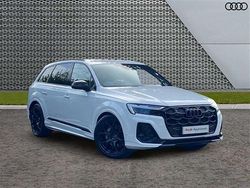 White Used 2025 Audi Q7 Black Edition SUV | £62,995