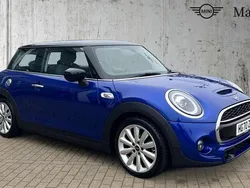 Blue Used 2020 Mini Cooper S Classic Hatchback | £18,451 (Fair price)
