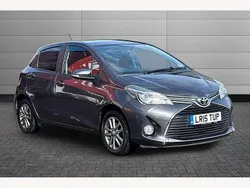 Grey Used 2015 Toyota Yaris Hatchback | £7,990 (Fair price)