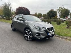Grey Used 2018 Nissan Qashqai Tekna+ SUV | £9,985 (Super price)