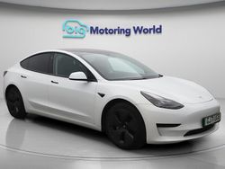 White Used 2021 Tesla Model 3 Standard Range Plus Sedan | £17,700 (Fair price)