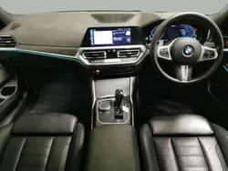 BMW 330e