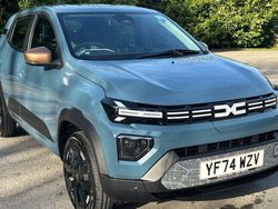 Used 2024 Dacia Spring Extreme Hatchback | £11,990 (Fair price)