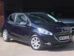 Blue Used 2014 Peugeot 208 Style Hatchback | £4,990 (Fair price)