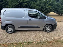 Grey Used 2021 Citroën Berlingo MPV | £10,990 (Fair price)