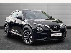 Black Used 2022 Nissan Juke Acenta SUV | £13,191 (Fair price)