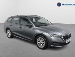Grey Used 2024 Skoda Octavia SE Technology Estate | £21,399 (Fair price)