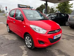 Red Used 2013 Hyundai i10 Classic Hatchback | £3,750 (Fair price)